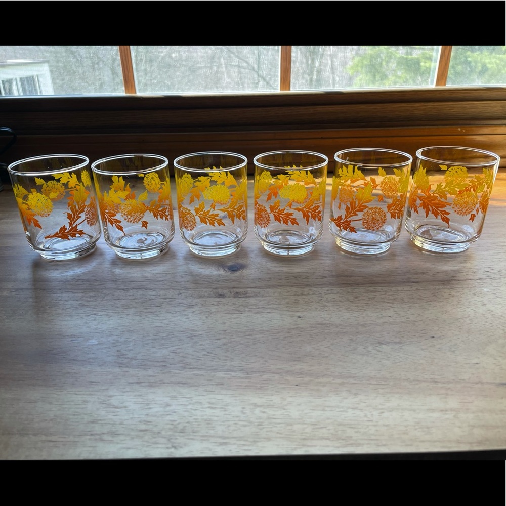 Vintage 1960s Libbey Set of 6 Dandelion Juice Glasses